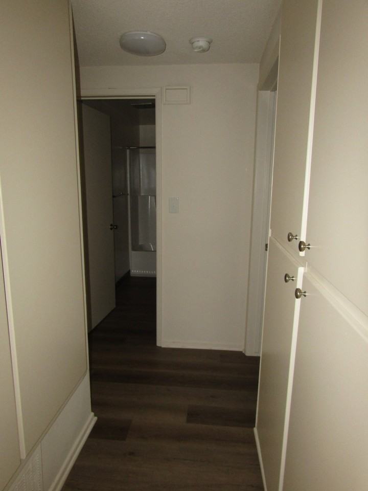 209 N Pennsylvania Ave #209B - Photo 5 of 10