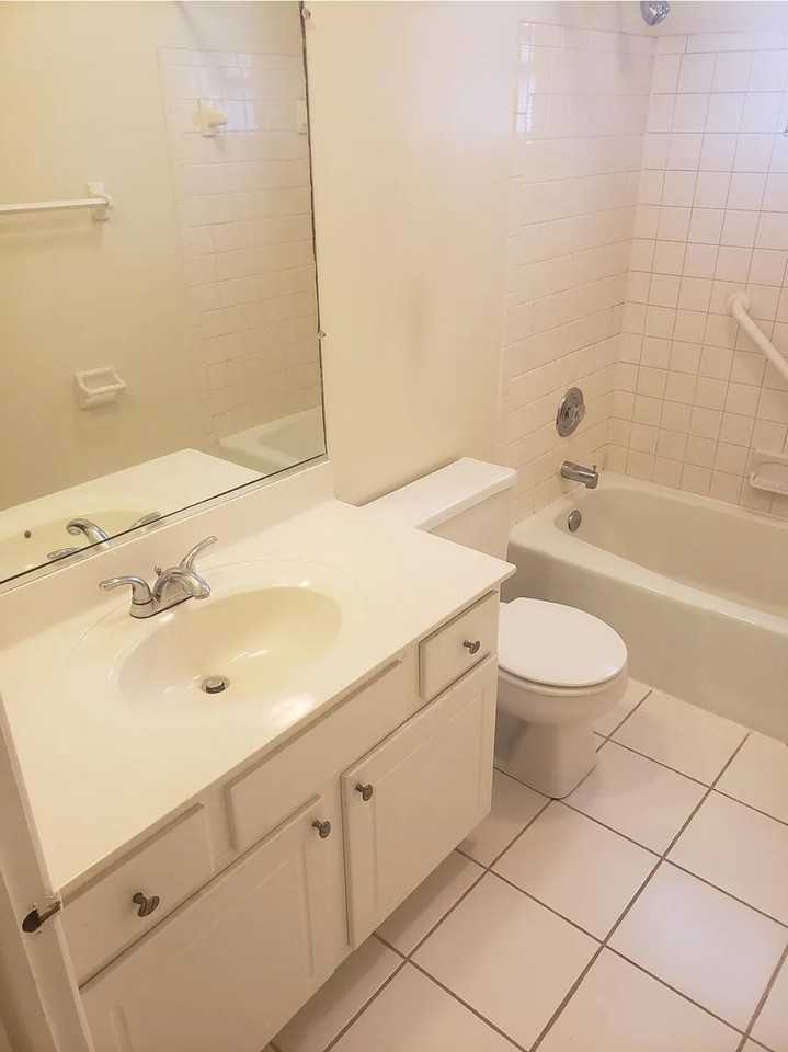 172 Spruce St #2 - Photo 7 of 11
