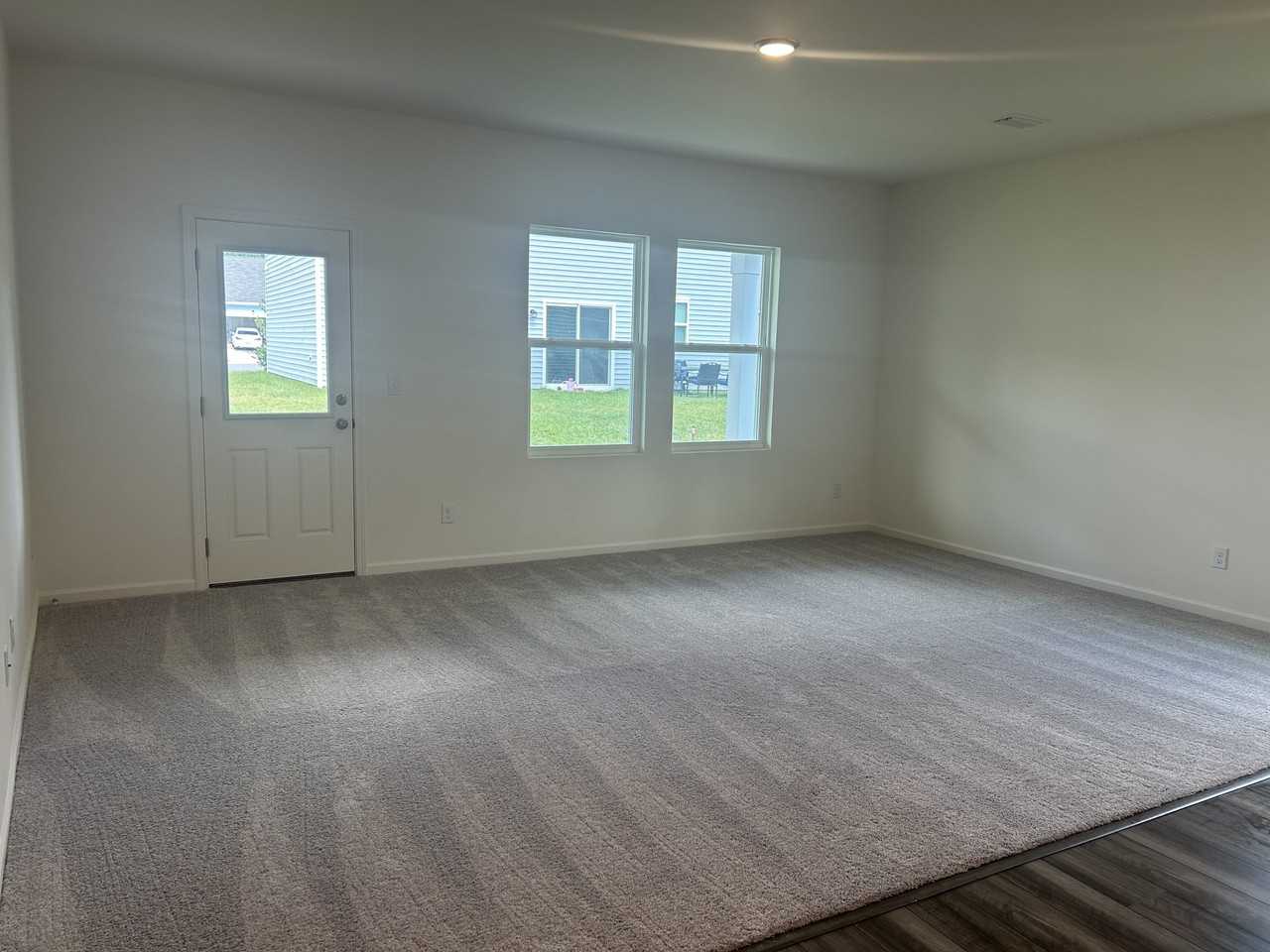 155 Plantersfield Dr - Photo 6 of 16