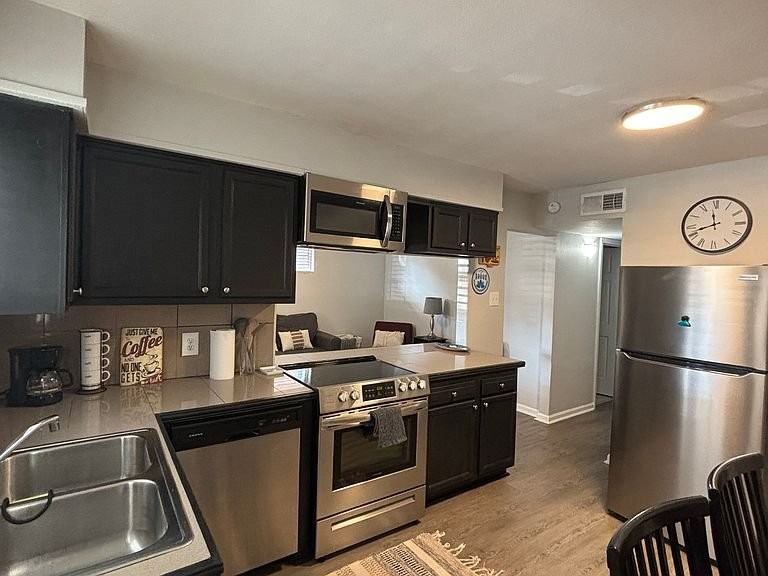 2311 Neyrey Dr - Photo 2 of 3