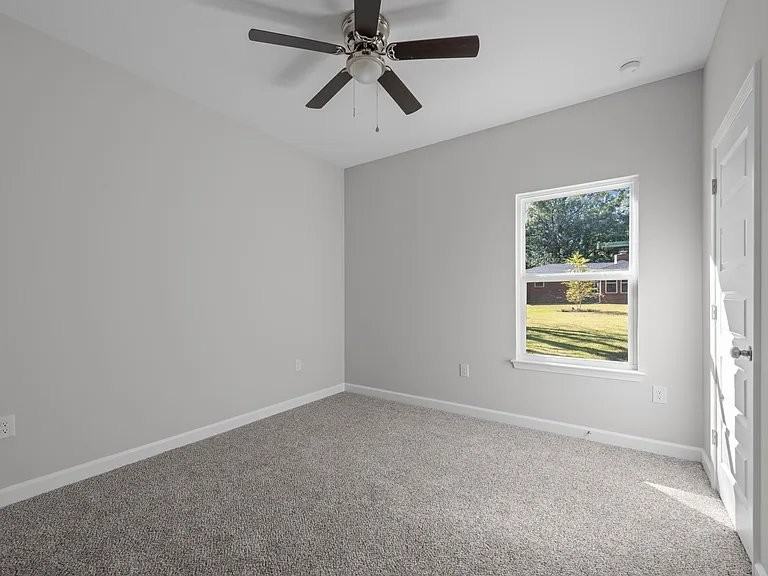 111 Shady Ln - Photo 3 of 18