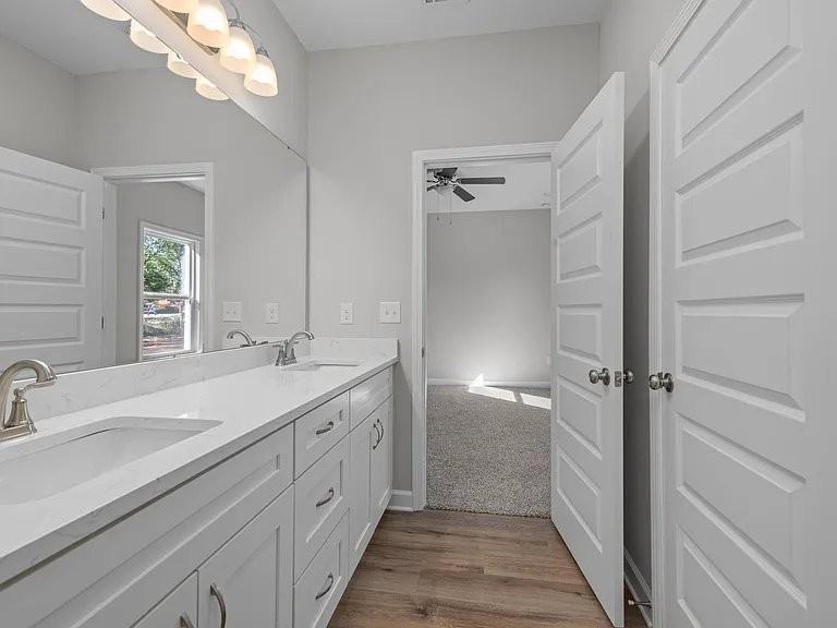 111 Shady Ln - Photo 6 of 18