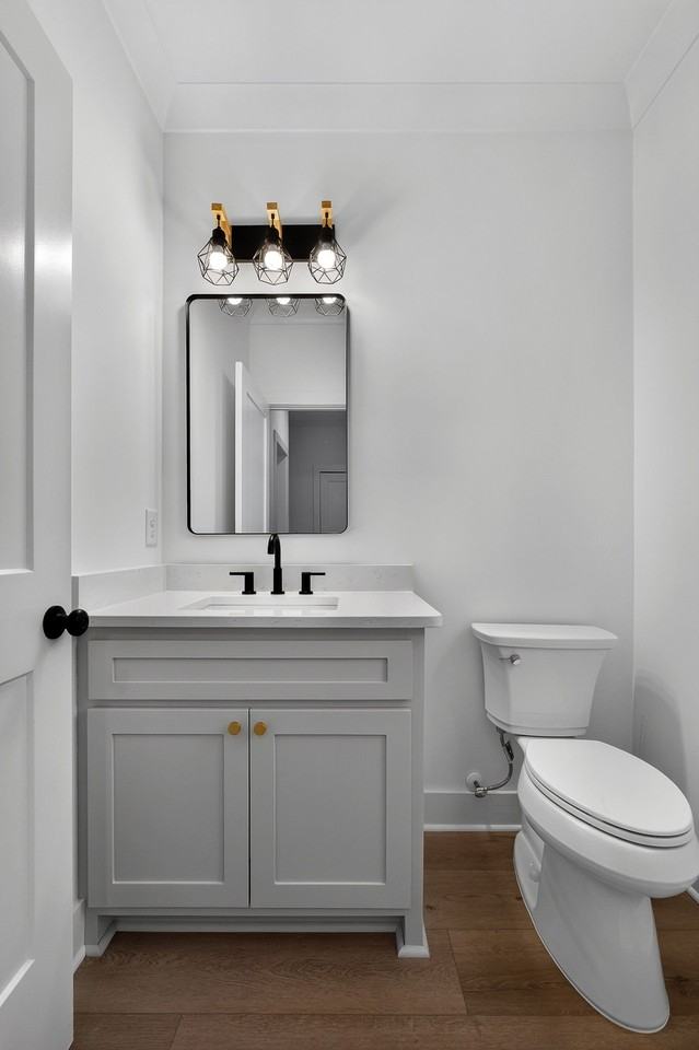 241 Cripps Ln - Photo 7 of 35
