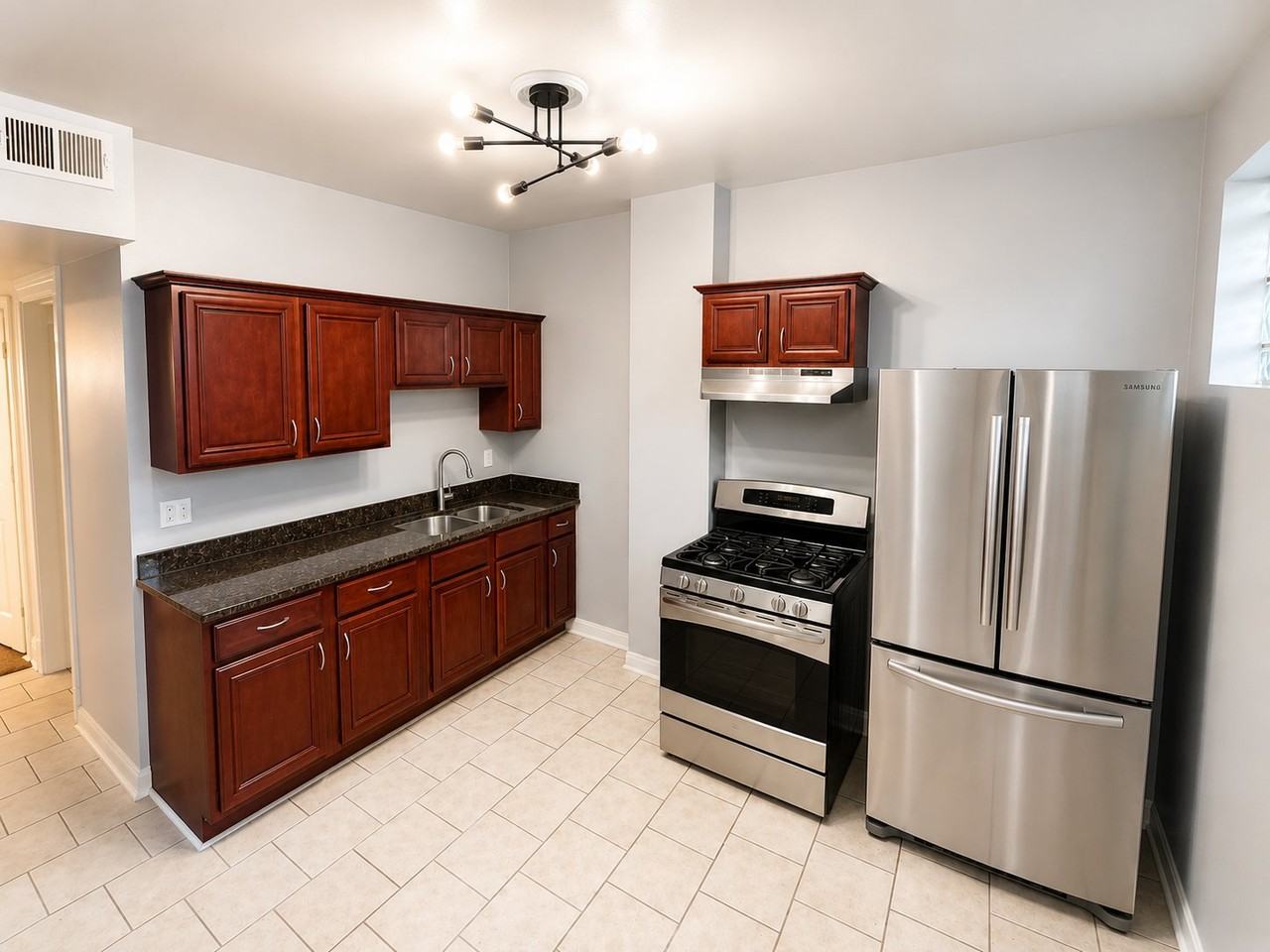 5735 S Marshfield Ave #2 - Photo 6 of 7