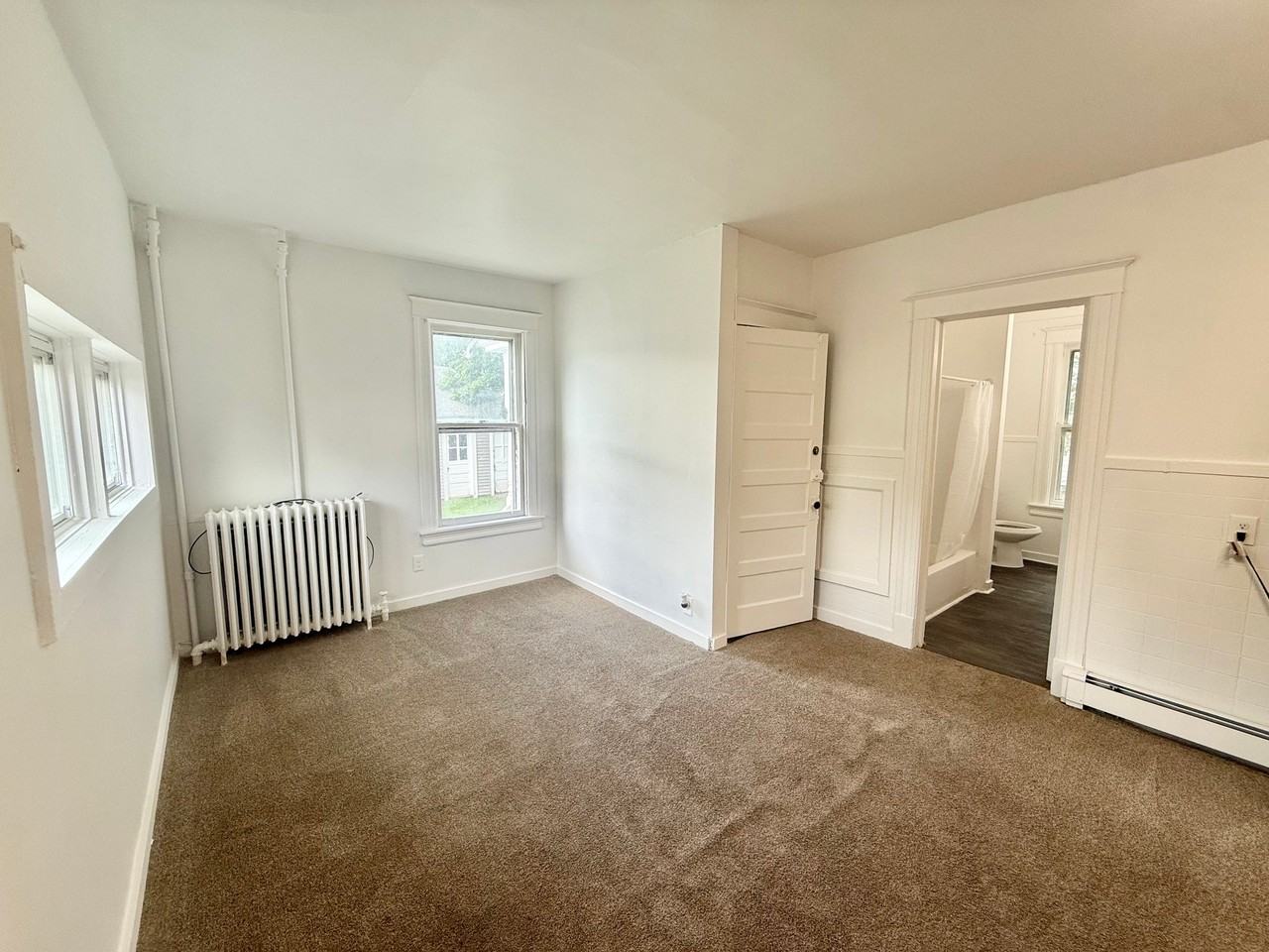 374 3rd Ave #1R - Photo 4 of 10