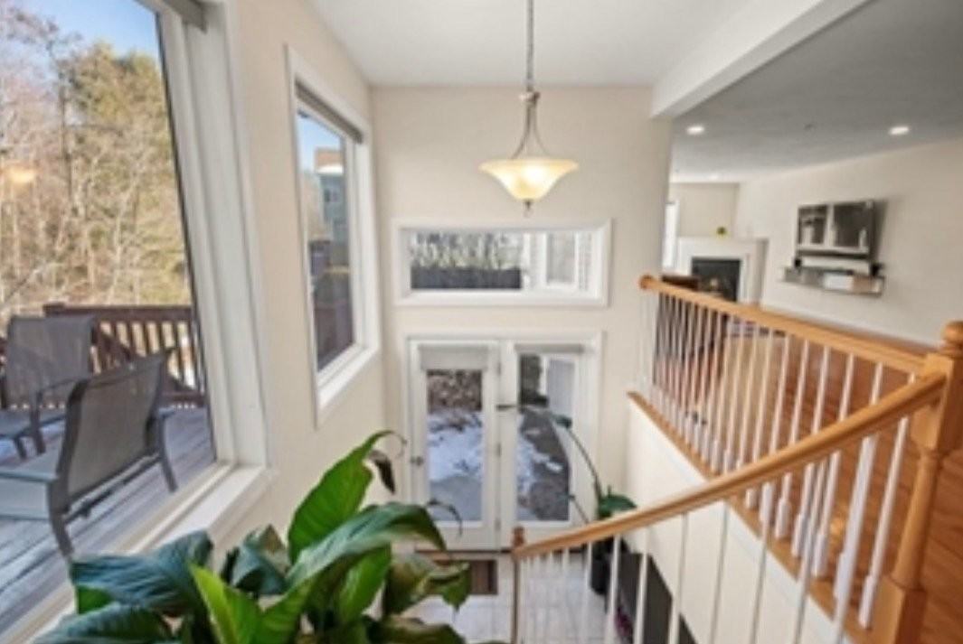 208 America Blvd - Photo 2 of 16