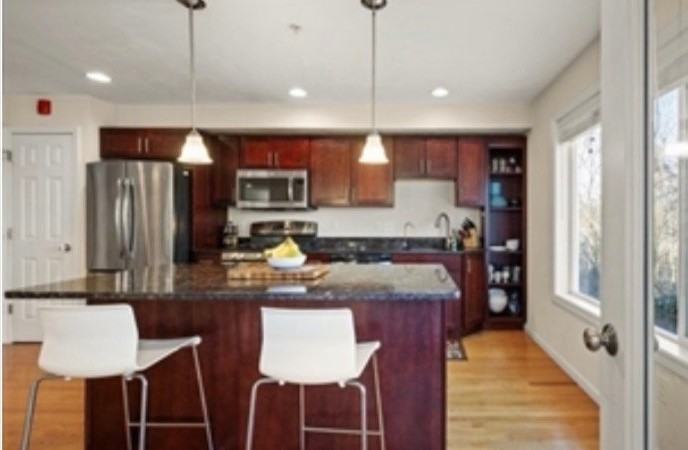208 America Blvd - Photo 5 of 16