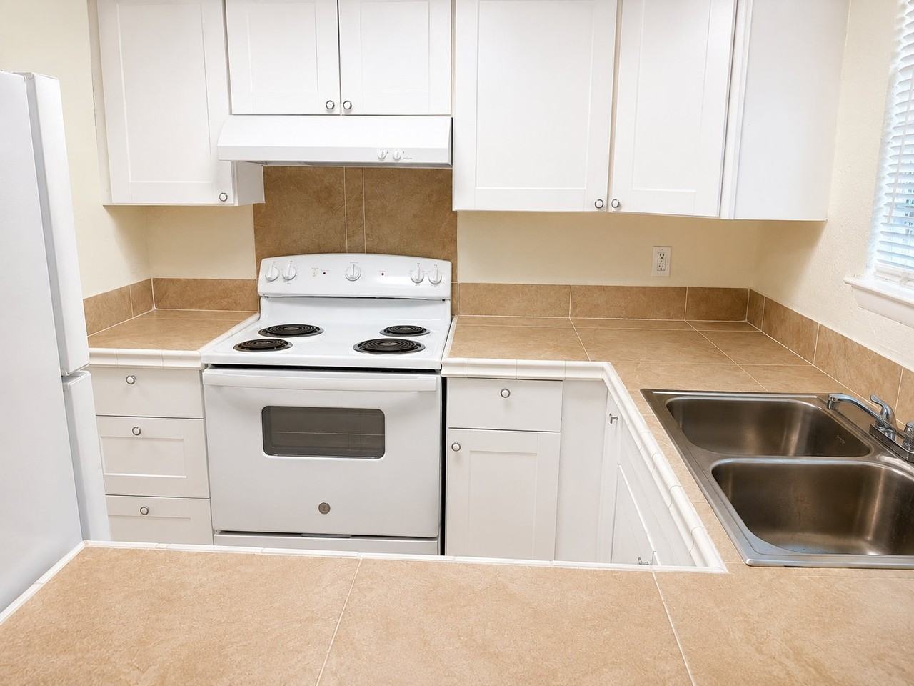 109 Rhonda St #A - Photo 3 of 9