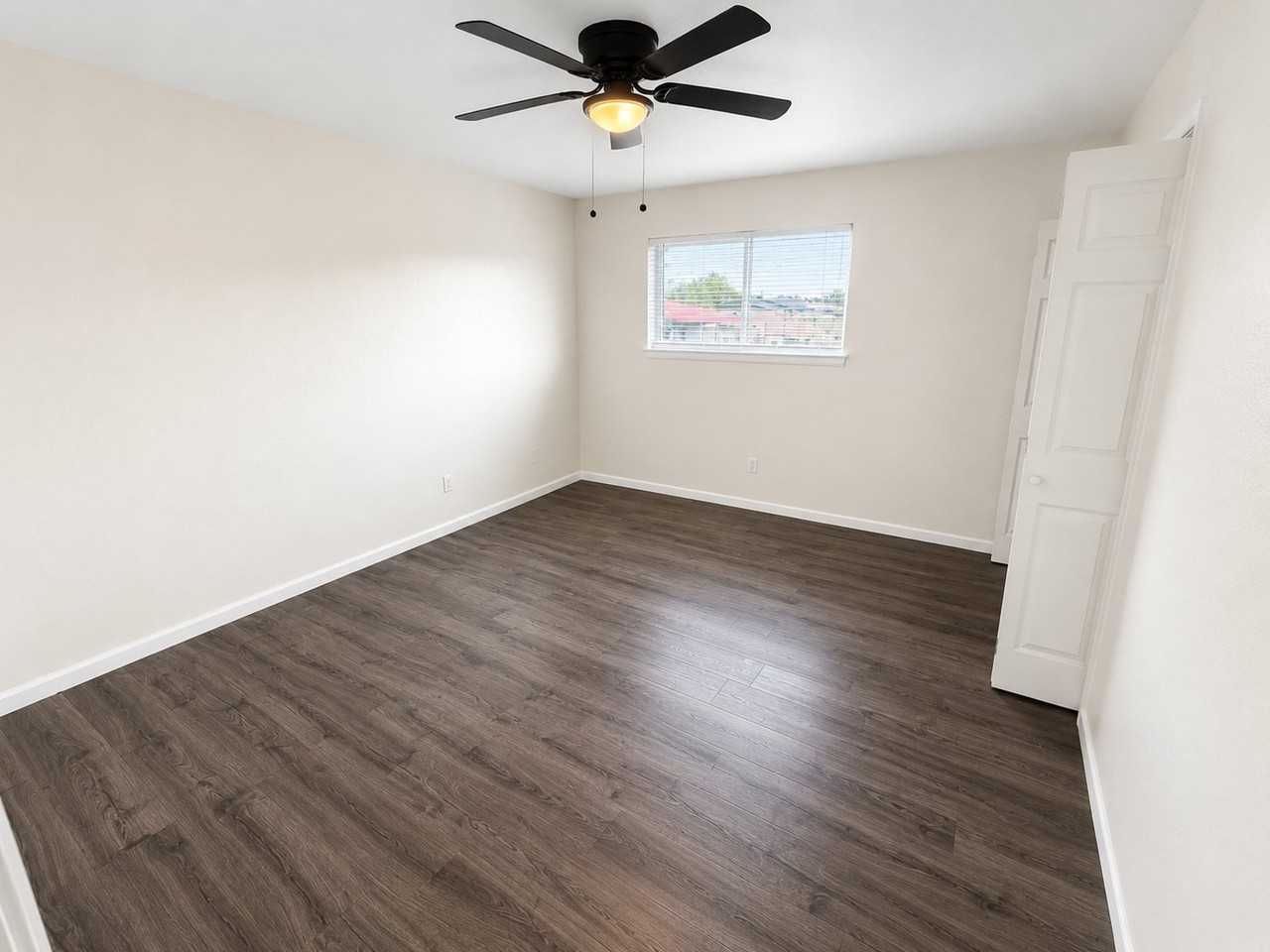 109 Rhonda St #A - Photo 6 of 9