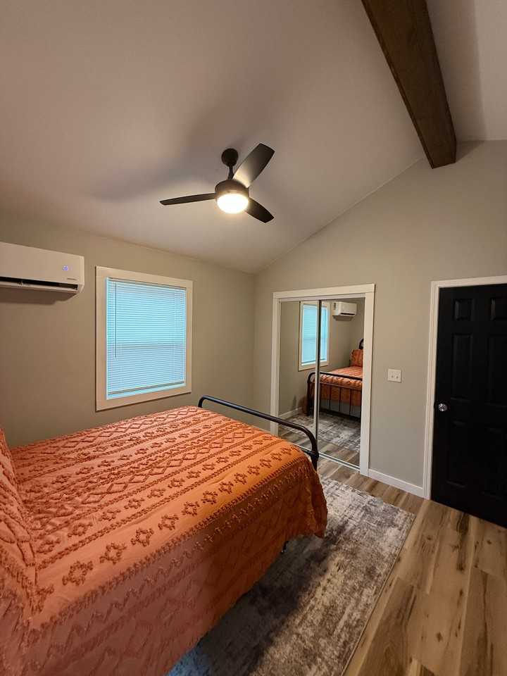 325 Herriman St - Photo 3 of 10