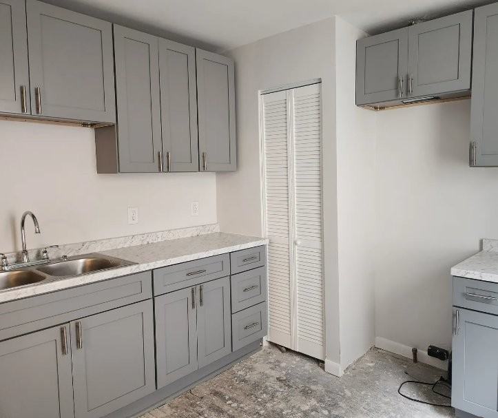 2811 Parish Ave - Photo 5 of 11