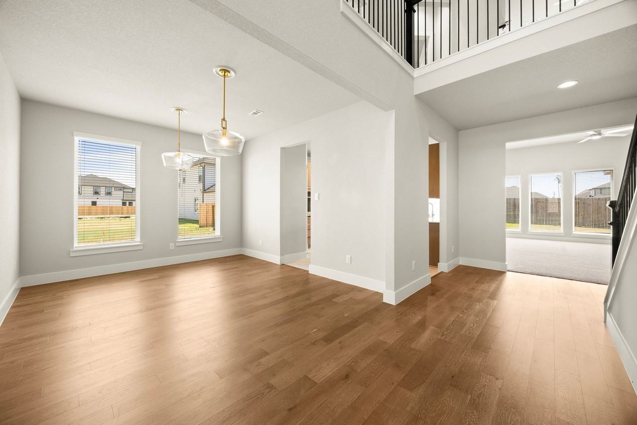 3018 Native Spring Dr - Photo 4 of 20