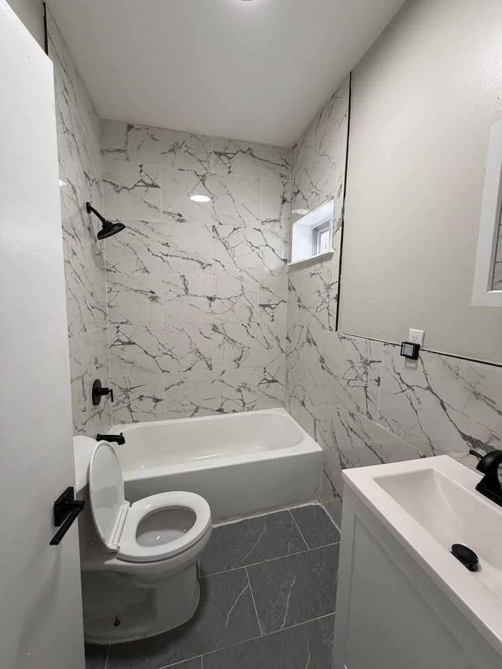 153 Pierson St #9 - Photo 4 of 5