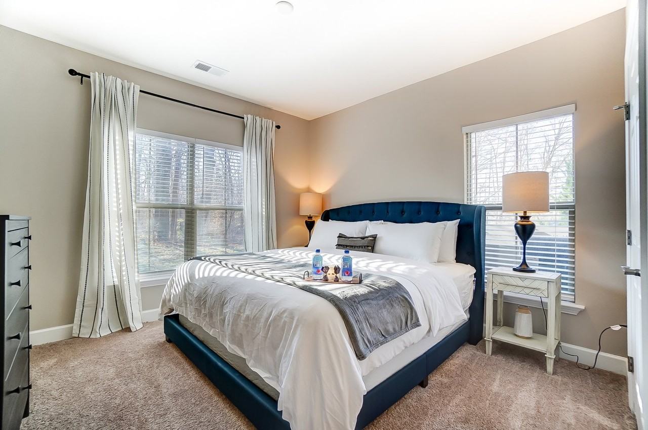 740 Zumstein Ln #107 - Photo 3 of 18