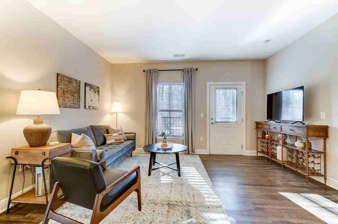 740 Zumstein Ln #107 - Photo 4 of 18