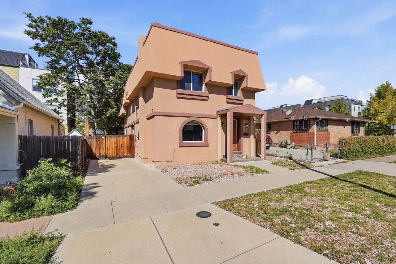 2443 N Clay St - Photo 2 of 39