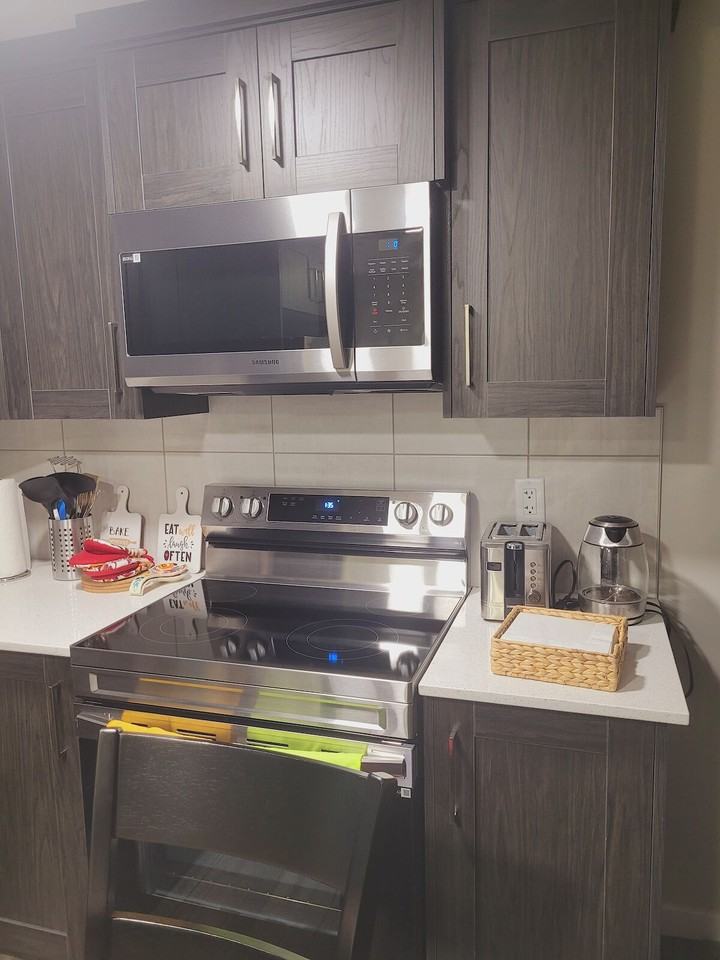 214 Lucas Terr Nw - Photo 3 of 20
