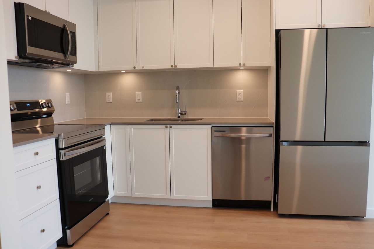 15780 Fraser Highway - Photo 7 of 16