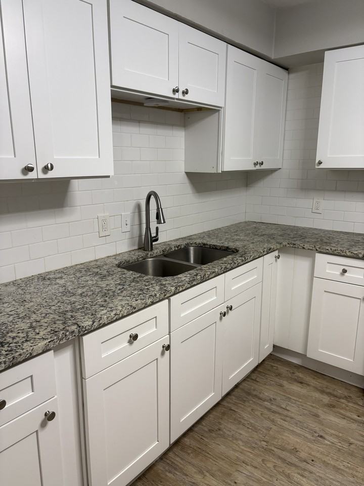 2523 Normont Cir #2523 - Photo 6 of 21