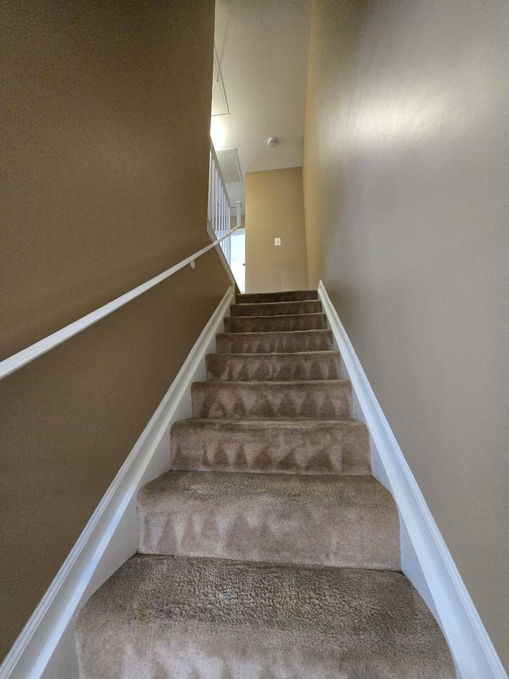 2707 Oak Leaf Ct - Photo 6 of 17