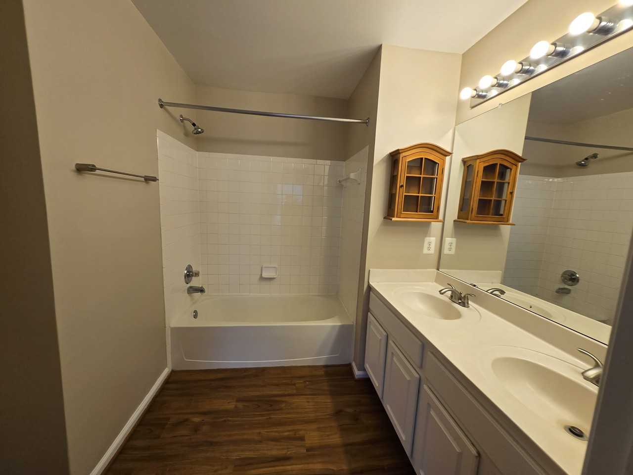 2707 Oak Leaf Ct - Photo 7 of 17