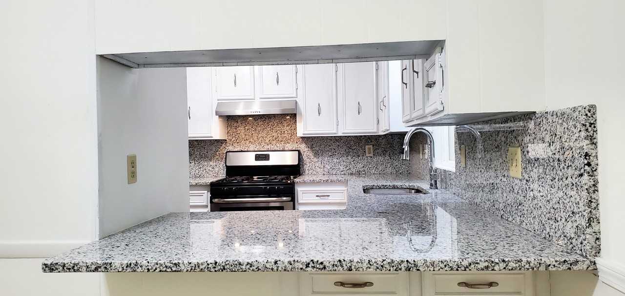 89 Spring Grove Dr #NA - Photo 3 of 49
