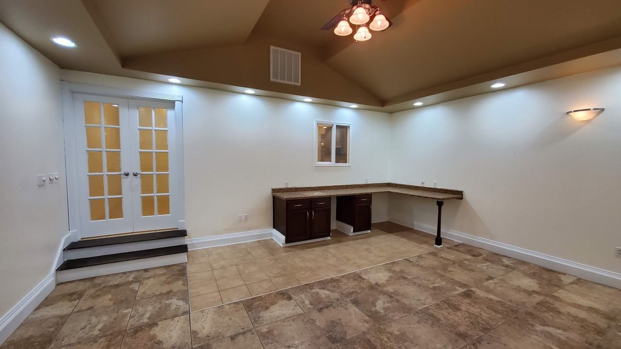 89 Spring Grove Dr #NA - Photo 6 of 50