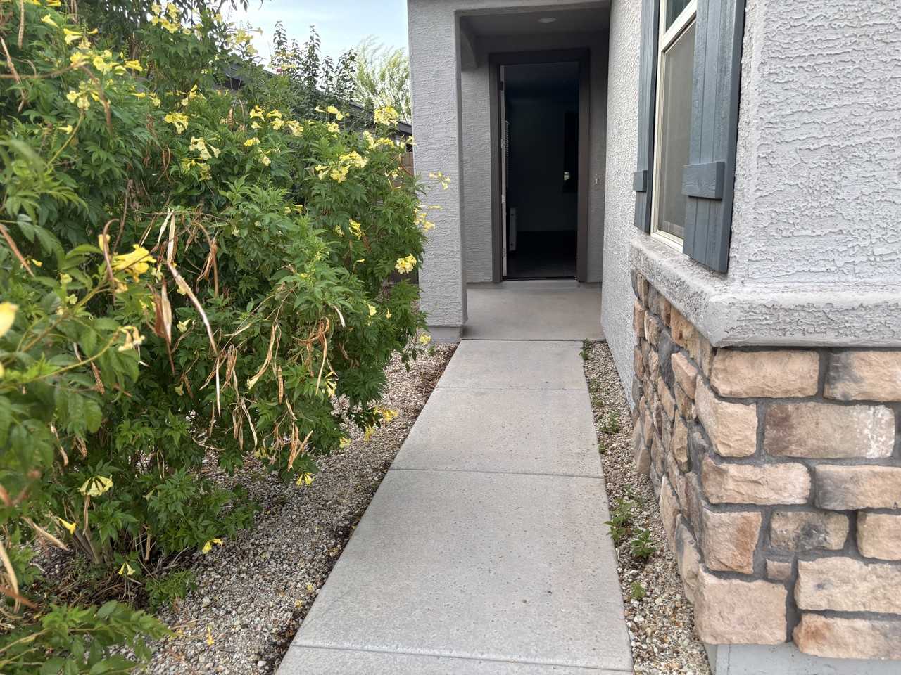 3084 E 27th Ave #NA - Photo 3 of 11