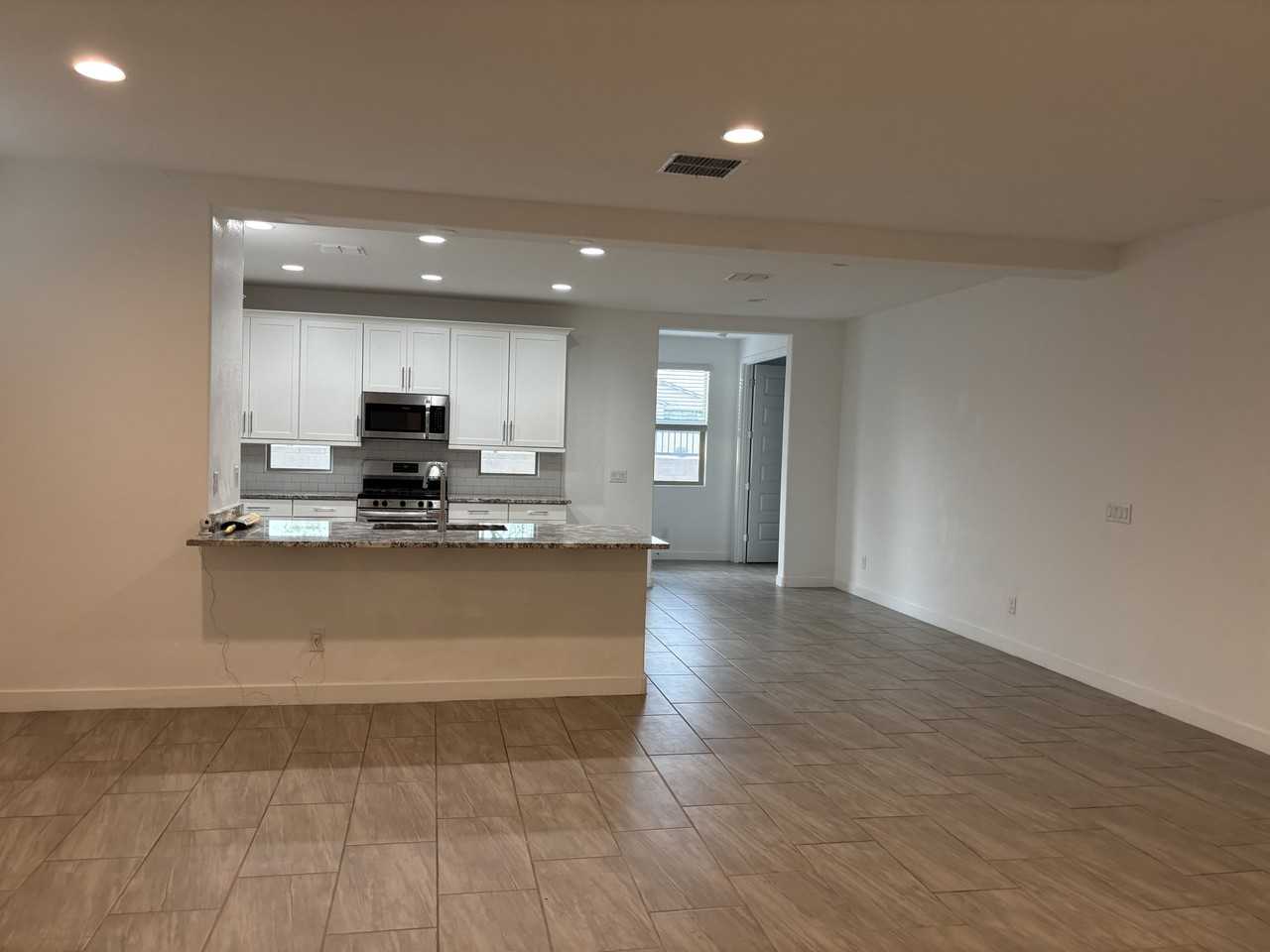 3084 E 27th Ave #NA - Photo 5 of 11
