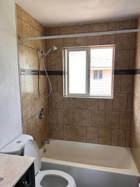 2113 28th St - Photo 5 of 10
