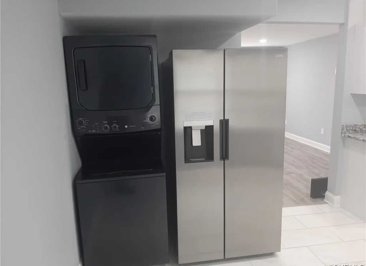 1351 Minefee St - Photo 6 of 7