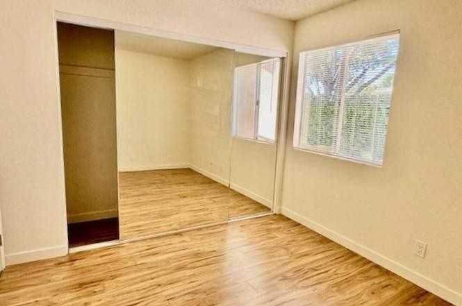 321 Inger Dr #NA - Photo 5 of 12