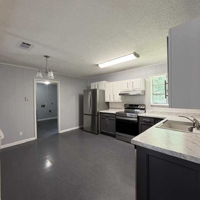 111 Francis St #NA - Photo 7 of 30