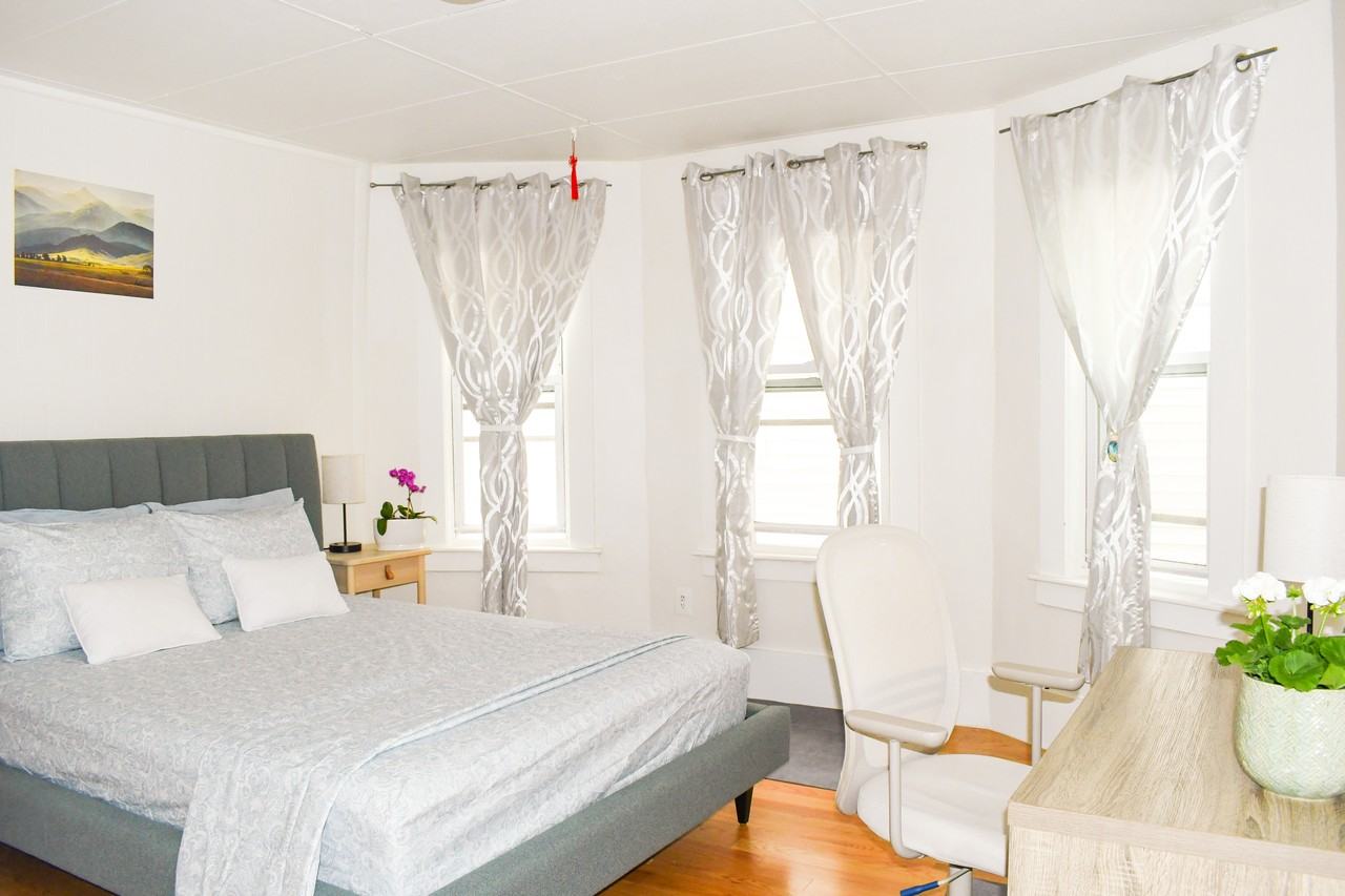 380 Ferry St #1 - Photo 3 of 5