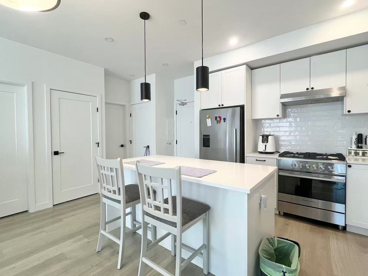 2425 166 Street - Photo 2 of 12