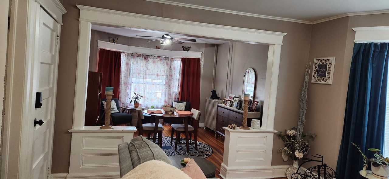 430 2nd Ave #2 - Photo 2 of 11