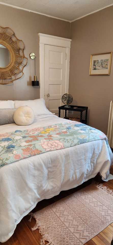430 2nd Ave #2 - Photo 6 of 11