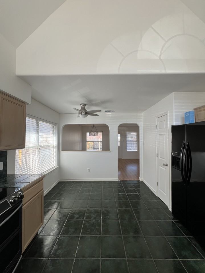 7032 Emelie Cir #NA - Photo 7 of 24