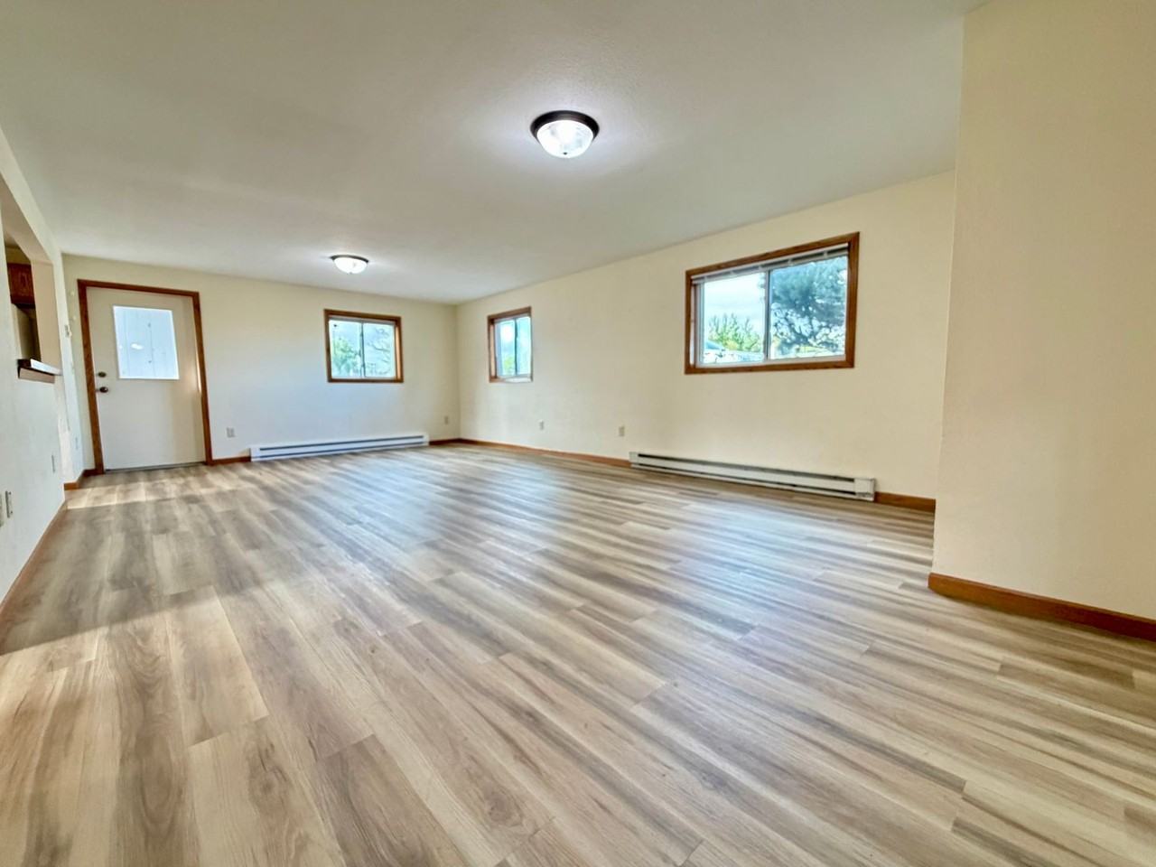 2406 Hill Ave #2 - Photo 4 of 23