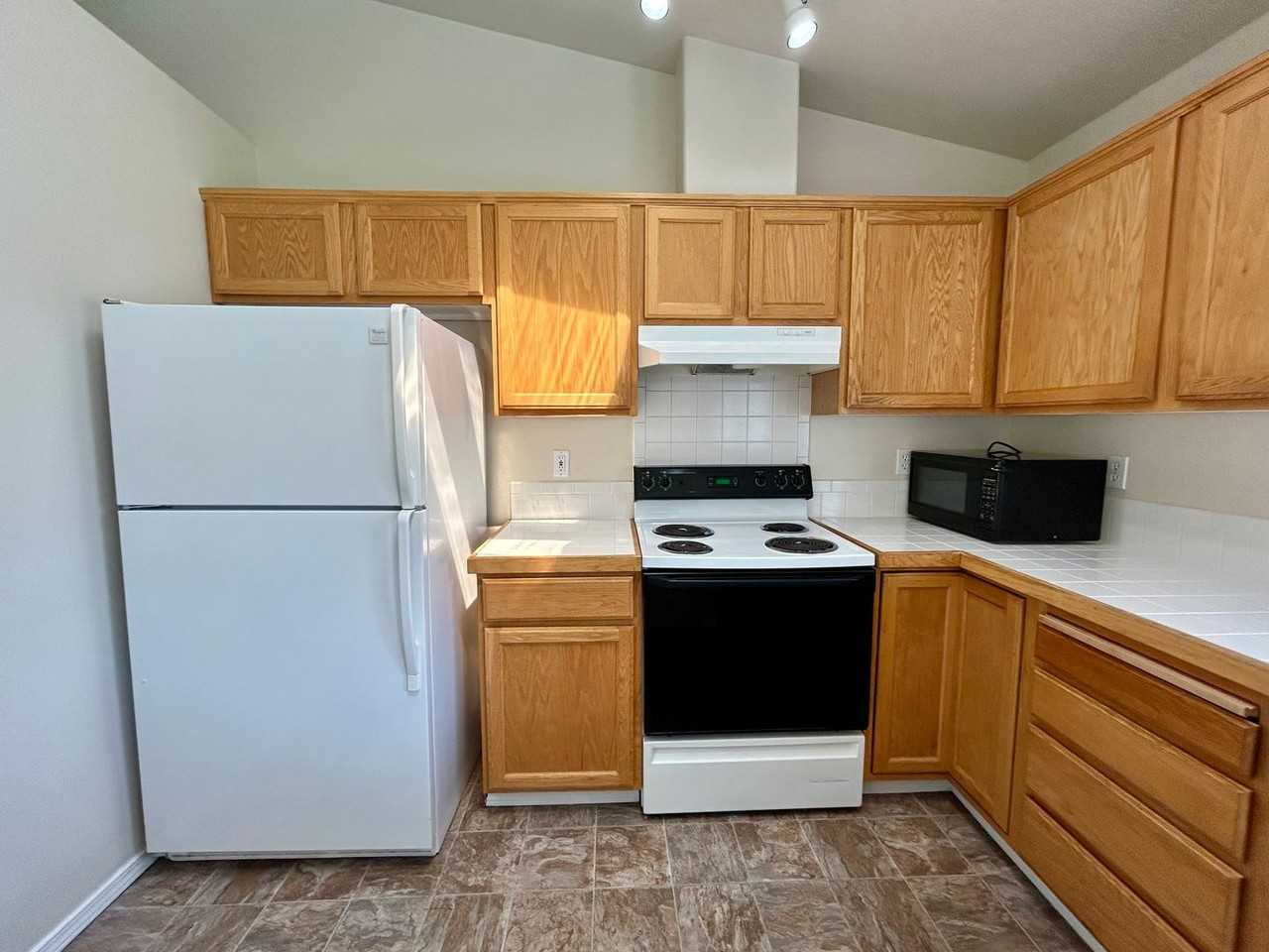 8137 Waterfowl Ave - Photo 7 of 21
