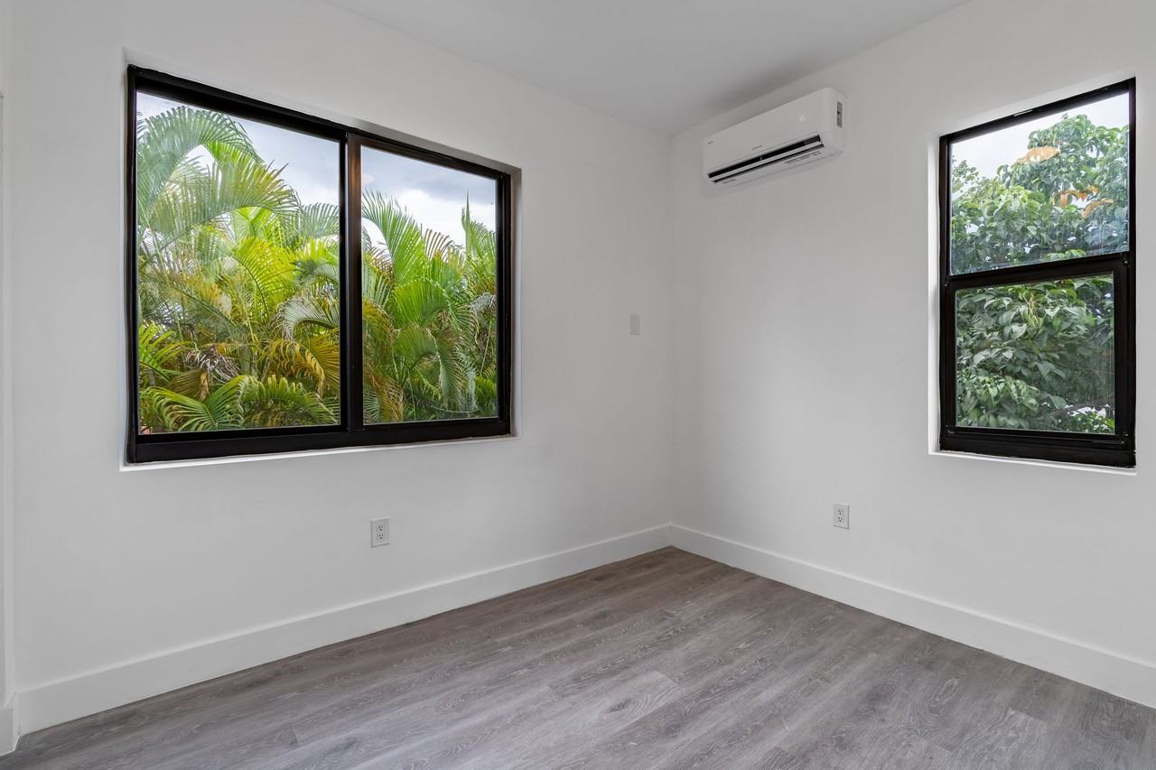 Studio from $1,500/mo & 1/1 from $1,600/mo, newly renovated/Estudio desde $1,500/mes y 1/1 desde $1,600/mes - Photo 5 of 12