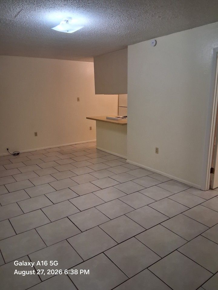 3139 Addison St #2 - Photo 7 of 19