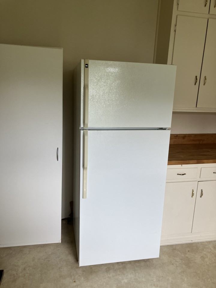 2123 Hillside Ter #STFL - Photo 3 of 9