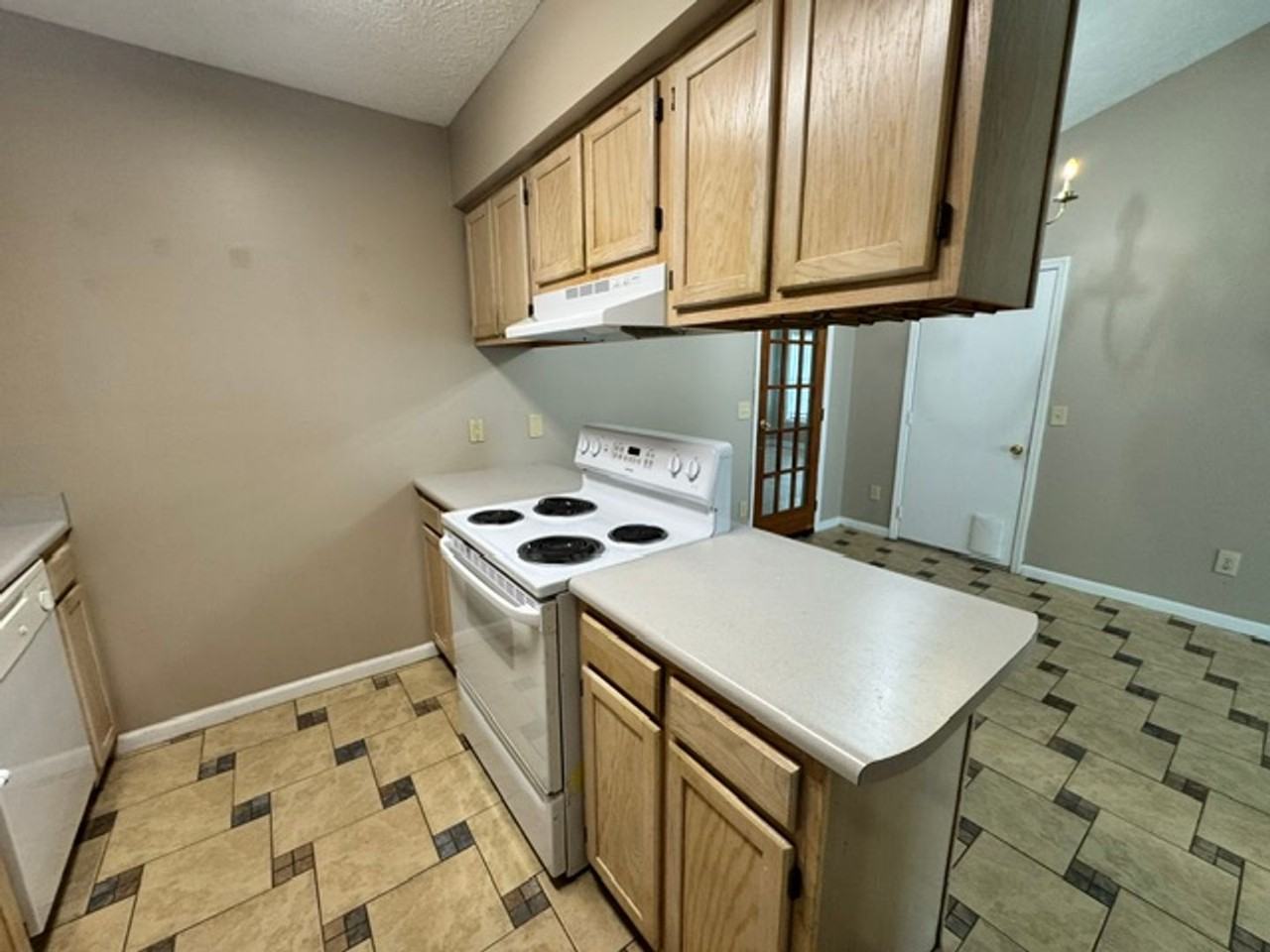 4914 Pin Oak Dr - Photo 7 of 21