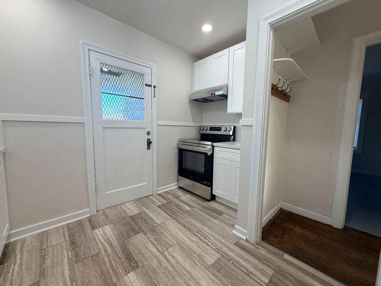 153 18th Ave - Photo 5 of 19