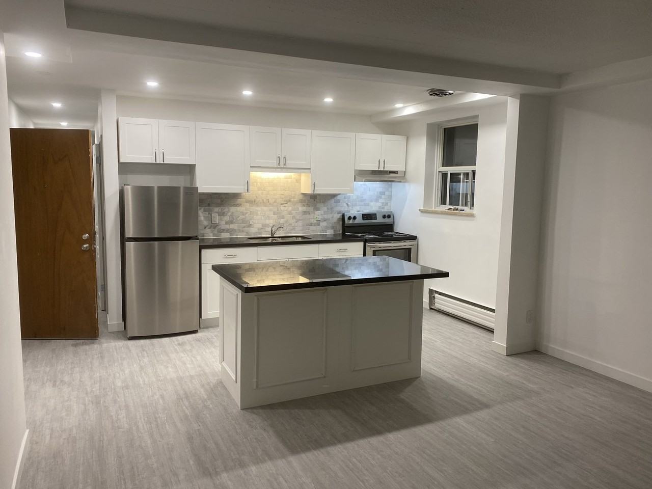 Horner Ave - Photo 4 of 8