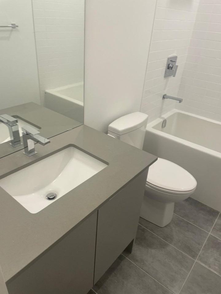 2481 Taunton Rd - Photo 6 of 10