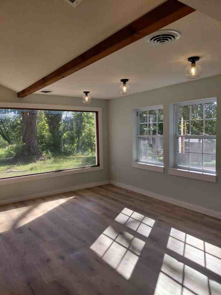 206 Grant St - Photo 7 of 15