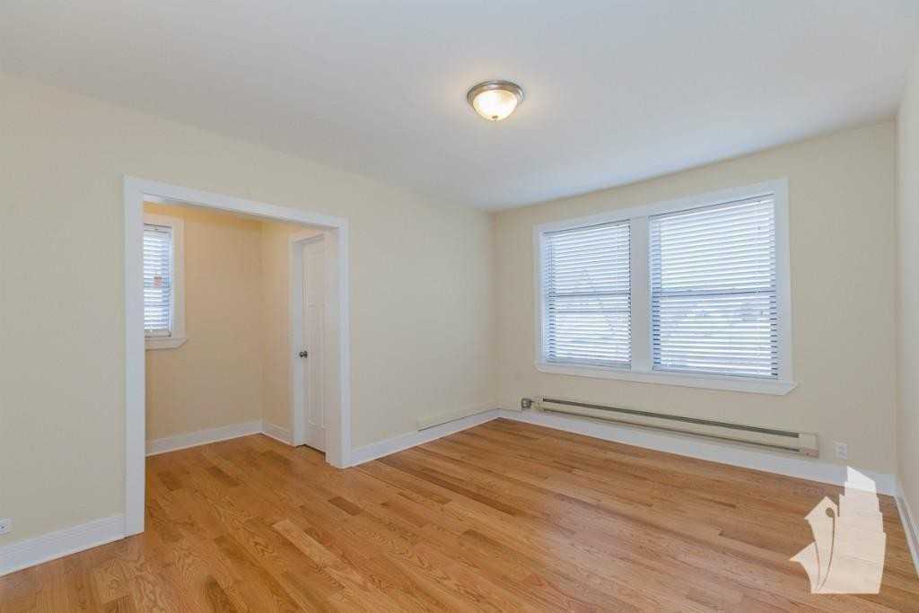 4546 N Damen Ave #213 - Photo 5 of 8