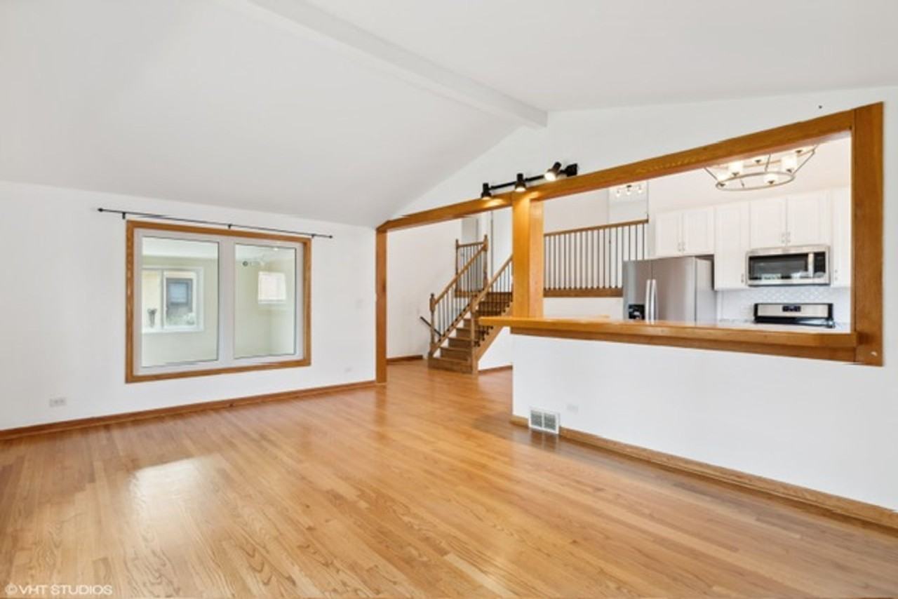 403 E Lake Ave - Photo 6 of 18